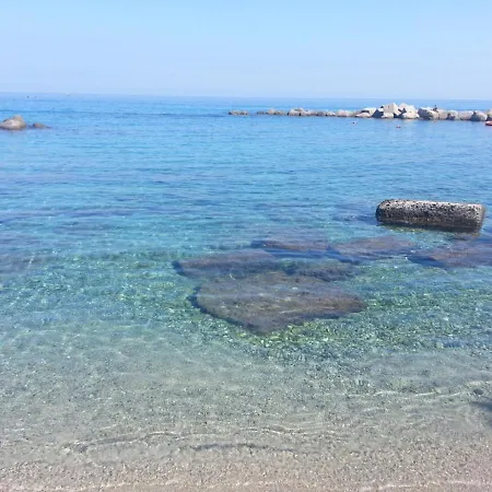 Marianna Alojamento de Acomodação e Pequeno-almoço Scilla